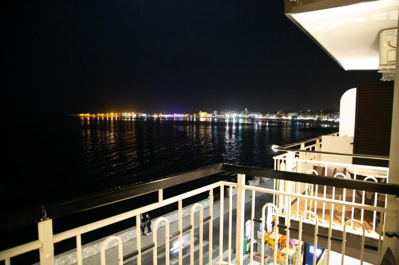 Hotel La Riva Giardini Naxos Luaran gambar