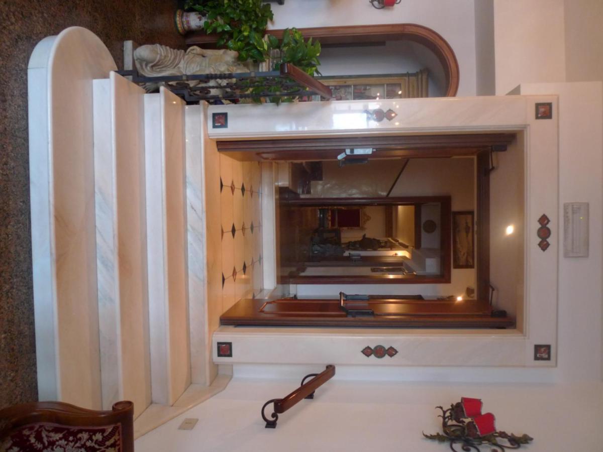 Hotel La Riva Giardini Naxos Luaran gambar