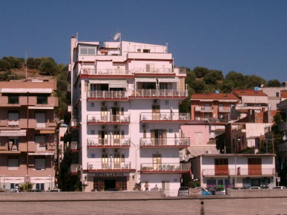 Hotel La Riva Giardini Naxos Luaran gambar