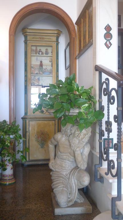Hotel La Riva Giardini Naxos Luaran gambar